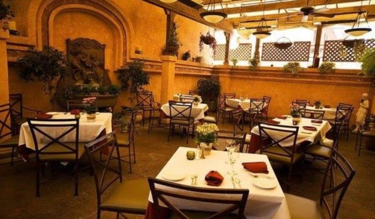 11 Irresistible Italian Restaurants in San Diego That’ll Transport You To Rome